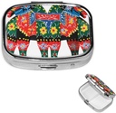 Square Pill Case pentru Purse sau Pocket 2 Compartiment Medicina Pilula Cutie Portabila Mici Pilula Organizator suedez Dala Horse Folk Travel Pillbox Medicina Vitamina Cod Ficat cutie de depozitare ulei